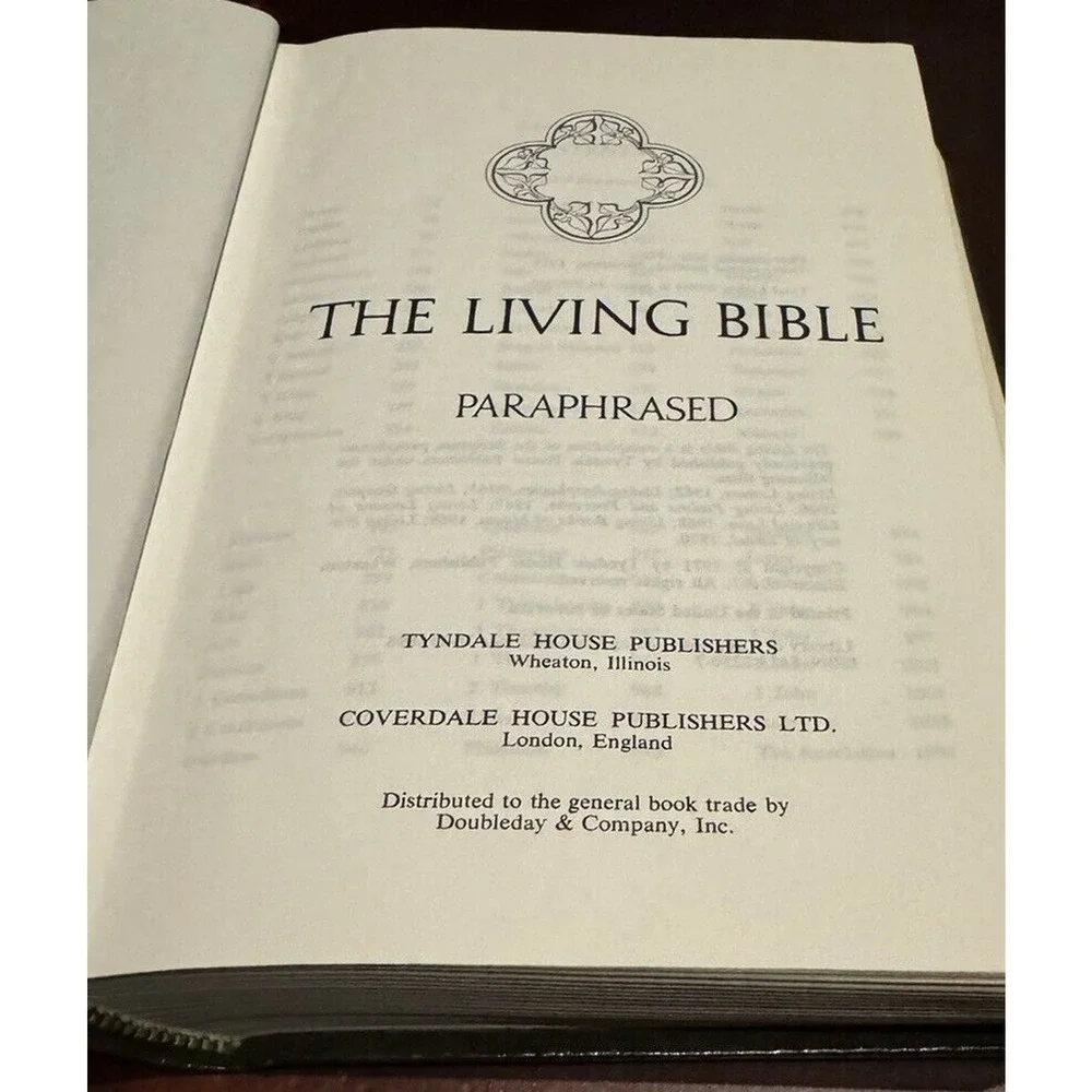 The‎ Living Bible Paraphrased 1973 Tyndale Hardcover VTG Religion Christian